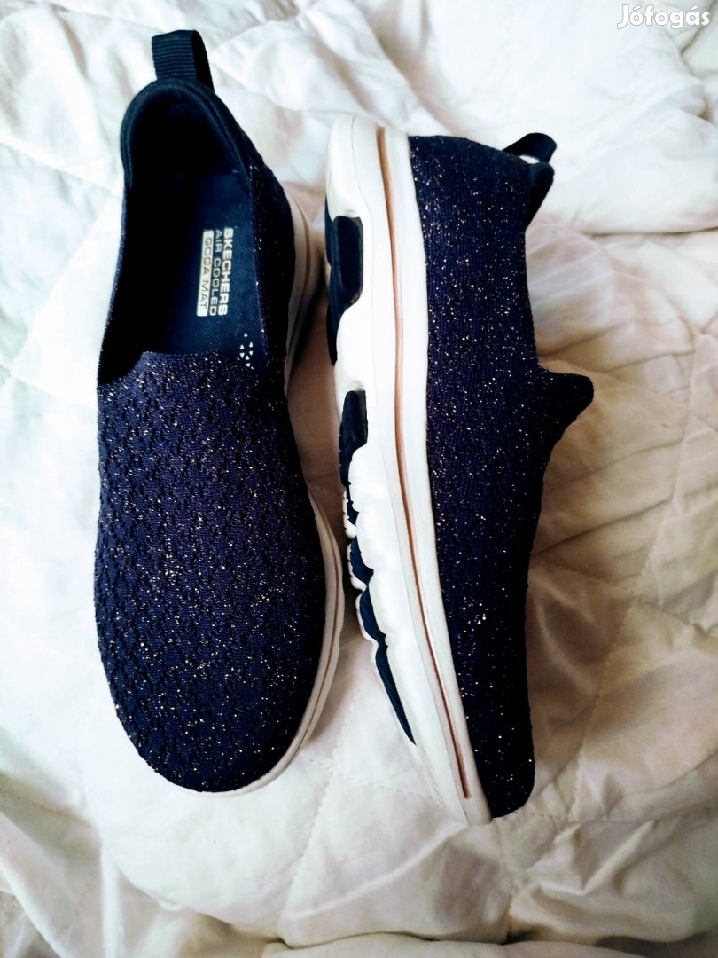 Skechers Ultra Go 37-es könnyű cipő 
