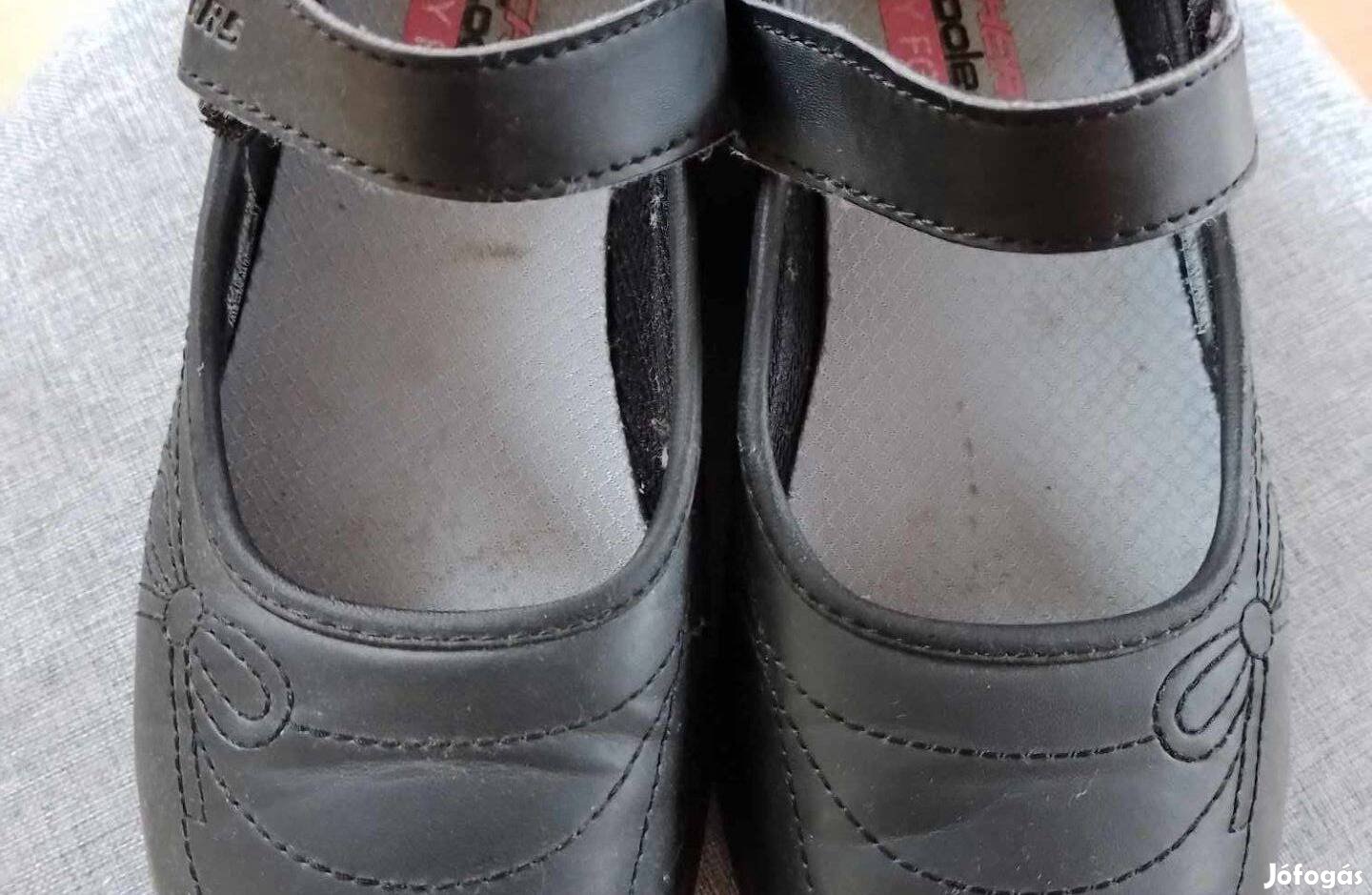 Skechers cipő, 35-ös méretű, könnyű, levegőző memóriahabos talpbetét