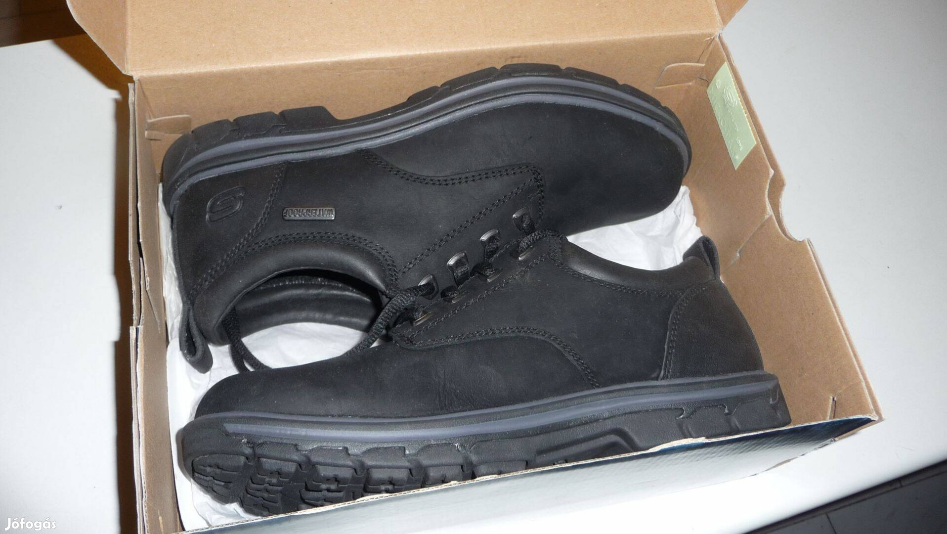 Skechers férfi bőrcipő 41-es eladó!
