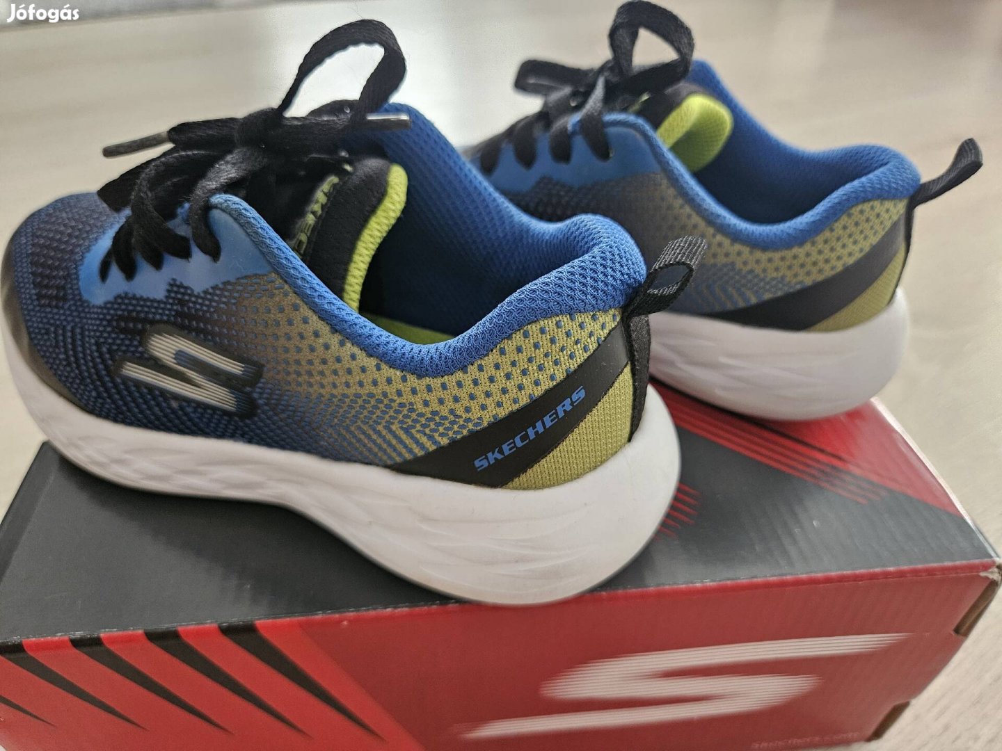 Skechers fiú cipő