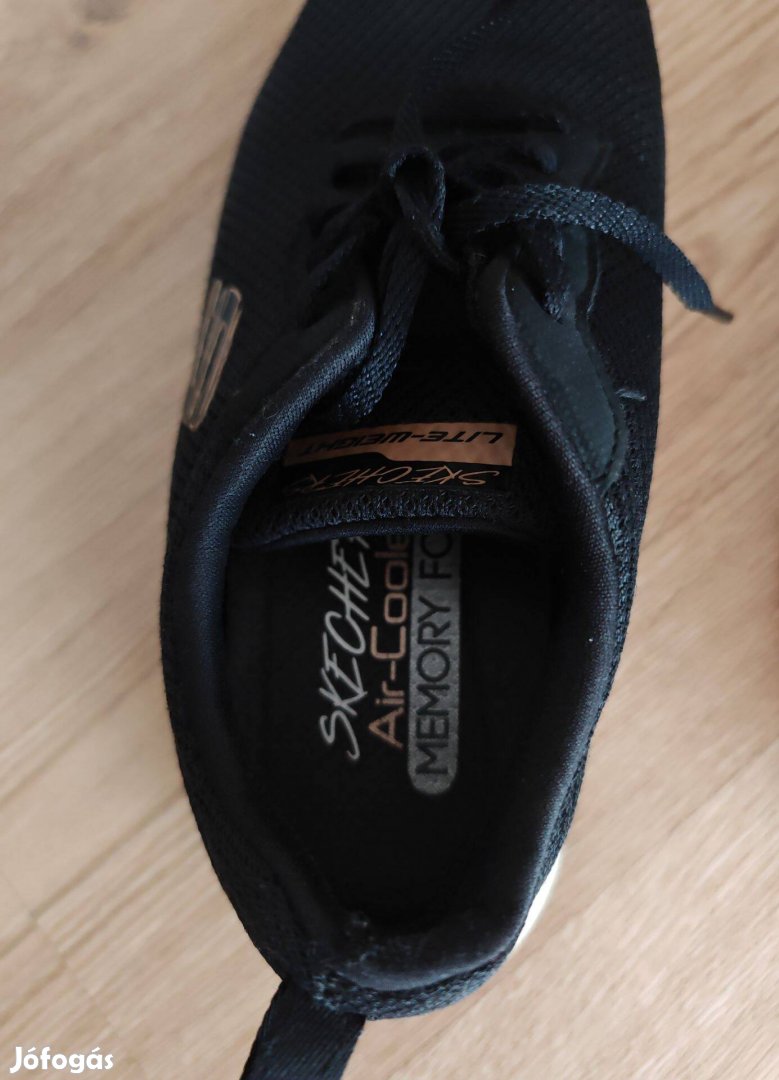 Skechers könnyű női sportcipő 37.5