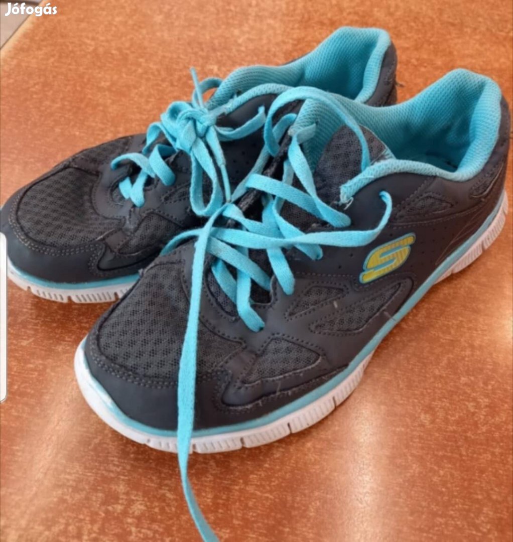 Skechers női cipő 37 es
