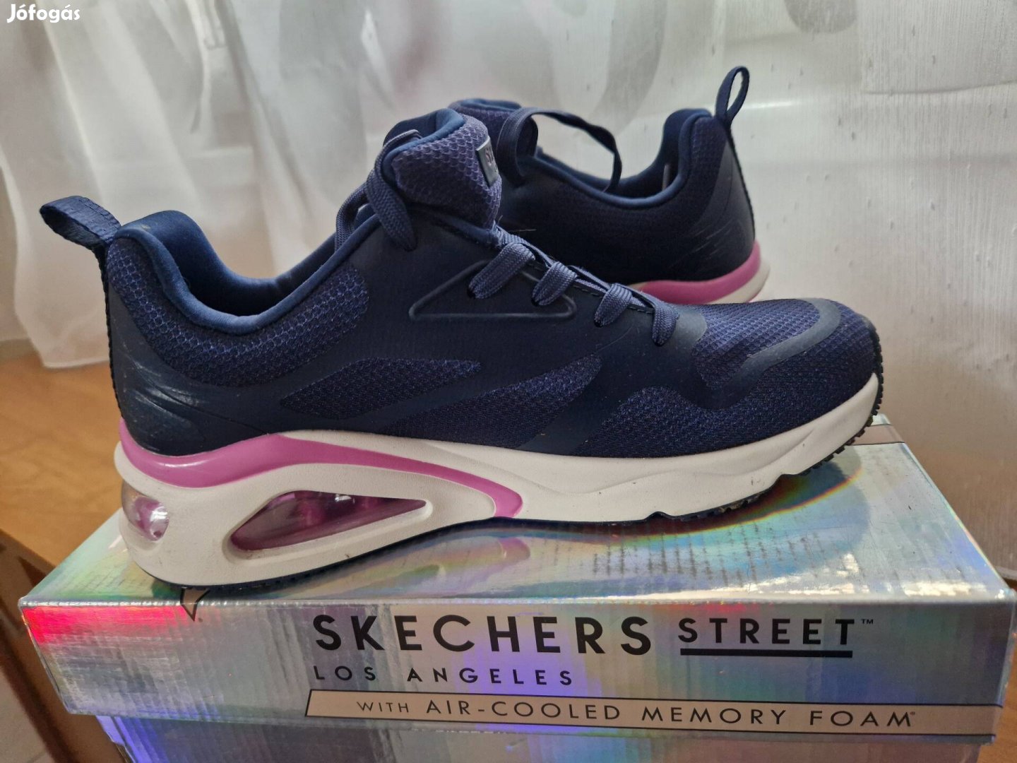 Skechers női cipő 