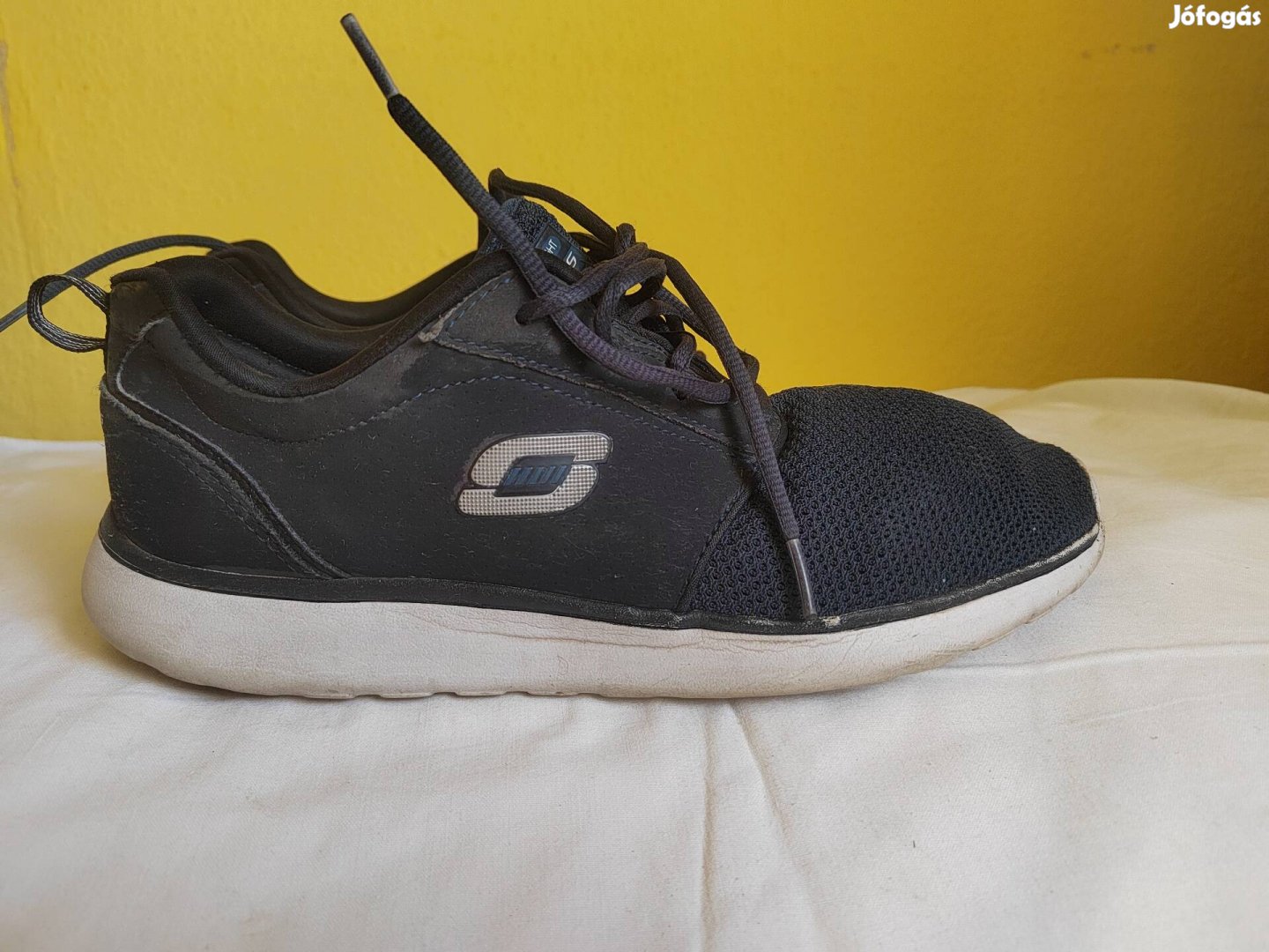 Skechers sportcipő 44-es eladó