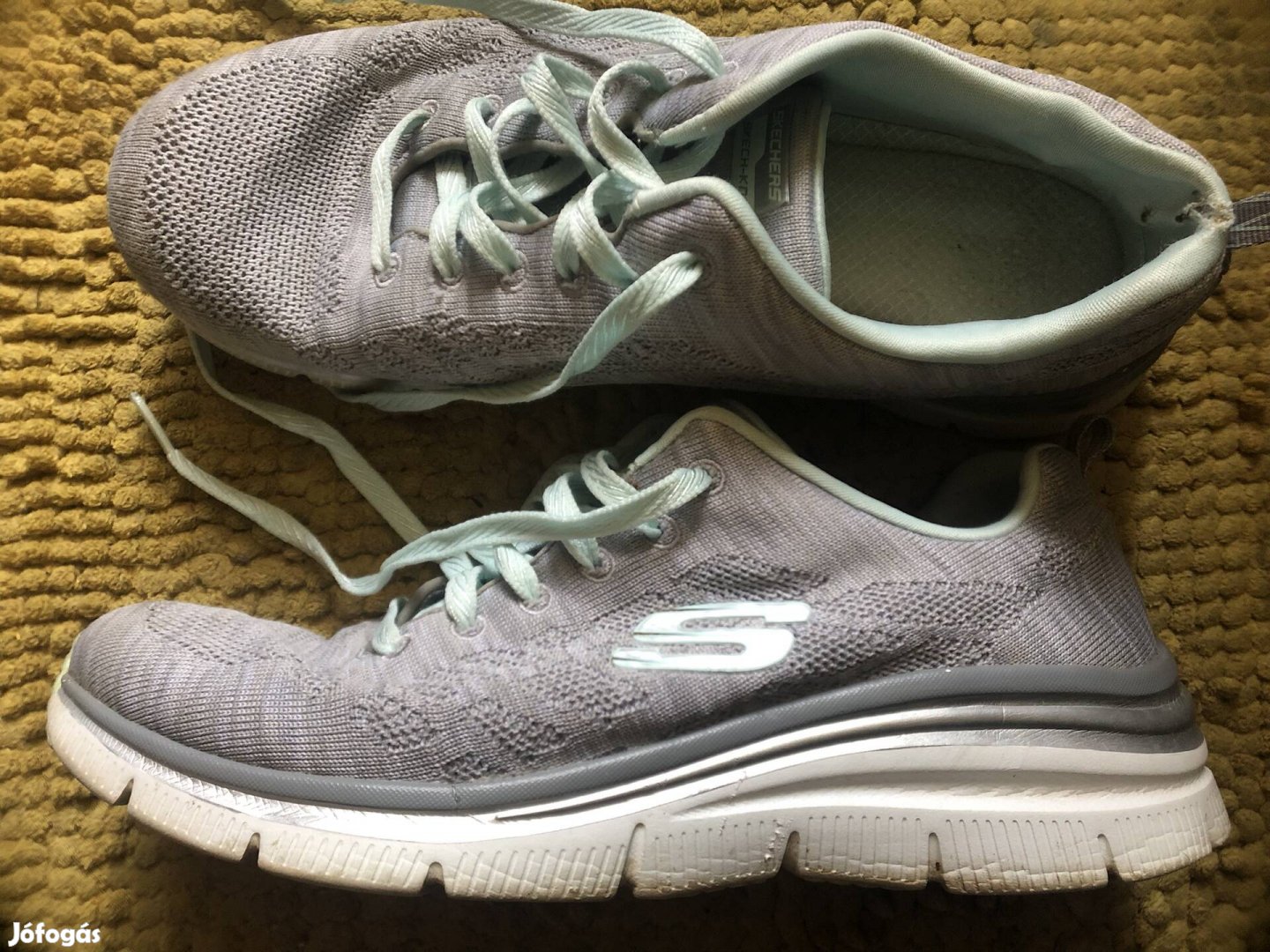Skechers sportcipő
