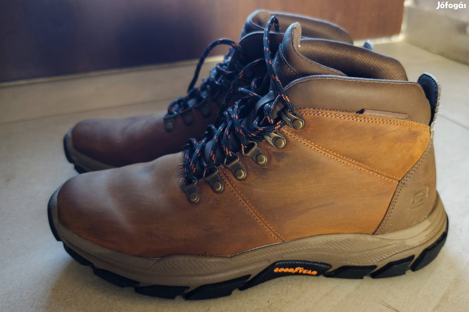 Sketchers bőr bakancs 45