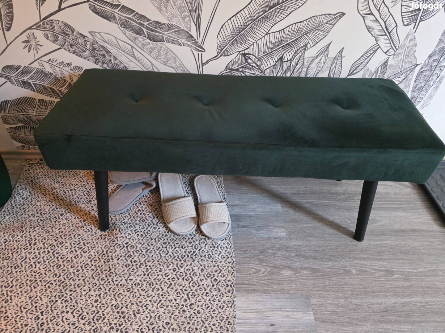 Skiby sötétzöld bársony pad eladó