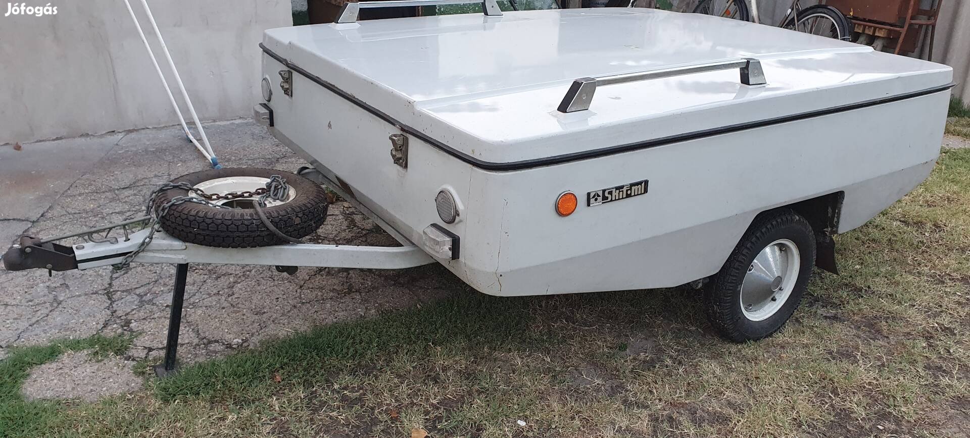 Skif-Sátras Utánfutó