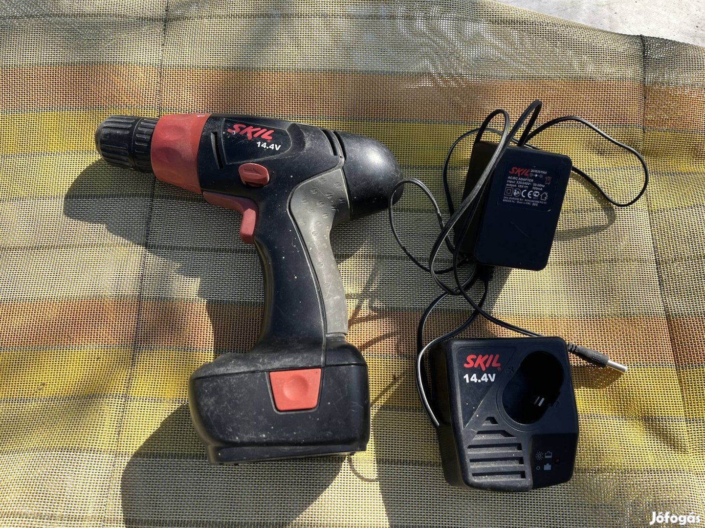 Skil 14,4 V fúró csavarozó