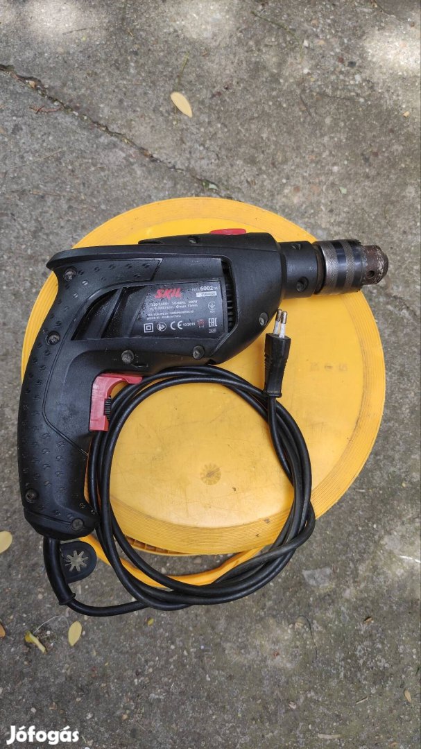 Skill fúrógép ütvefúró 500w féláron 