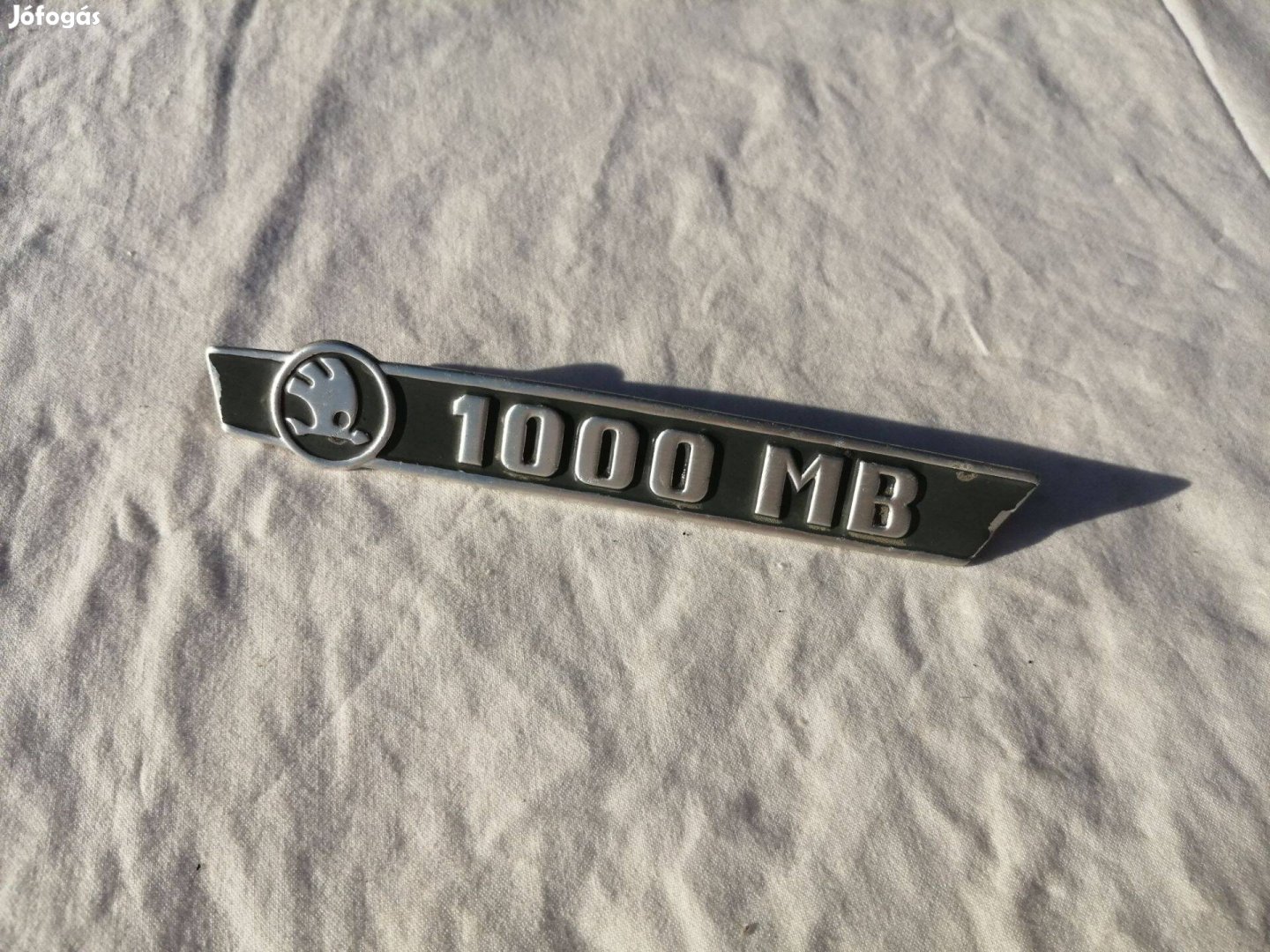 Skoda 1000 MB embléma felirat