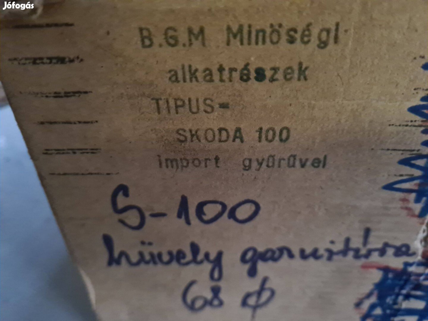 Skoda 100 Hüvely Garnitúra