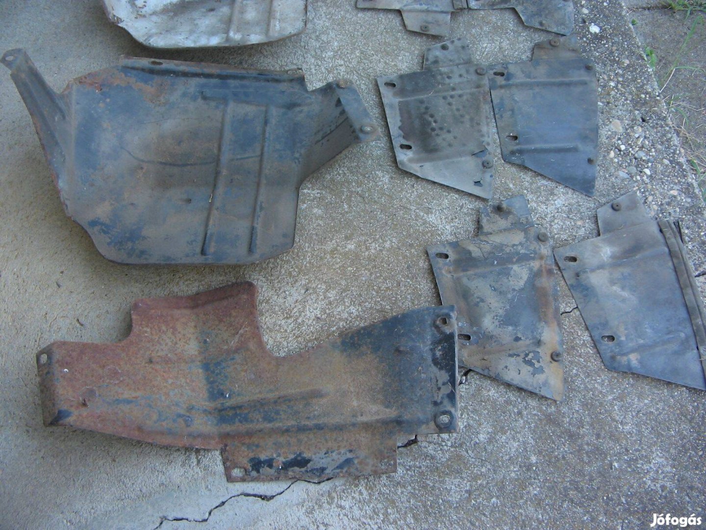 Skoda 105 120 130 motortér takaró védő lemez lemezek egyben