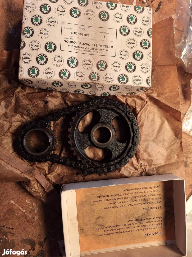 Skoda 120 vezérmű szett használt