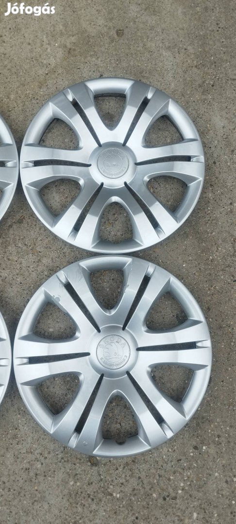 Skoda 15" gyári dísztárcsa 