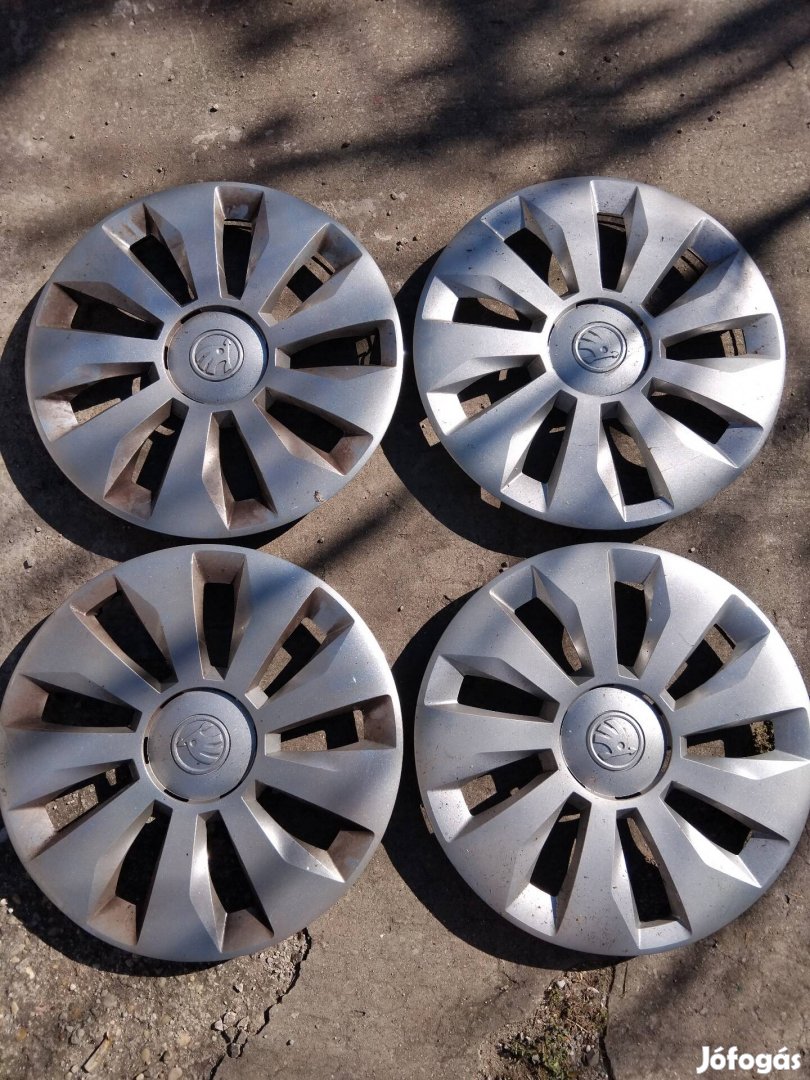 Skoda 15" hibátlan állapotban 