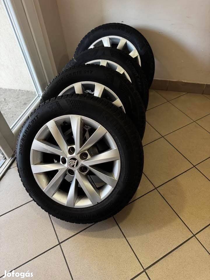 Skoda 16 Alcatras alufelni felni új Teli gumikkal Octavia Superb vw 