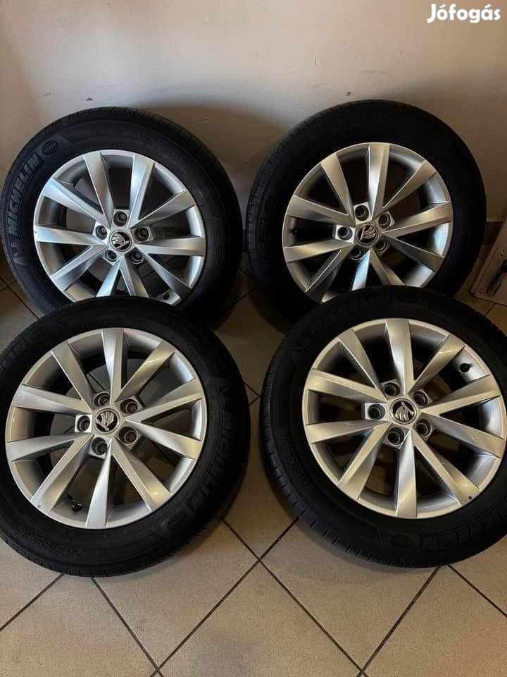 Skoda 16" Alcatras alufelni felni nyári szett Octavia Superb vw 