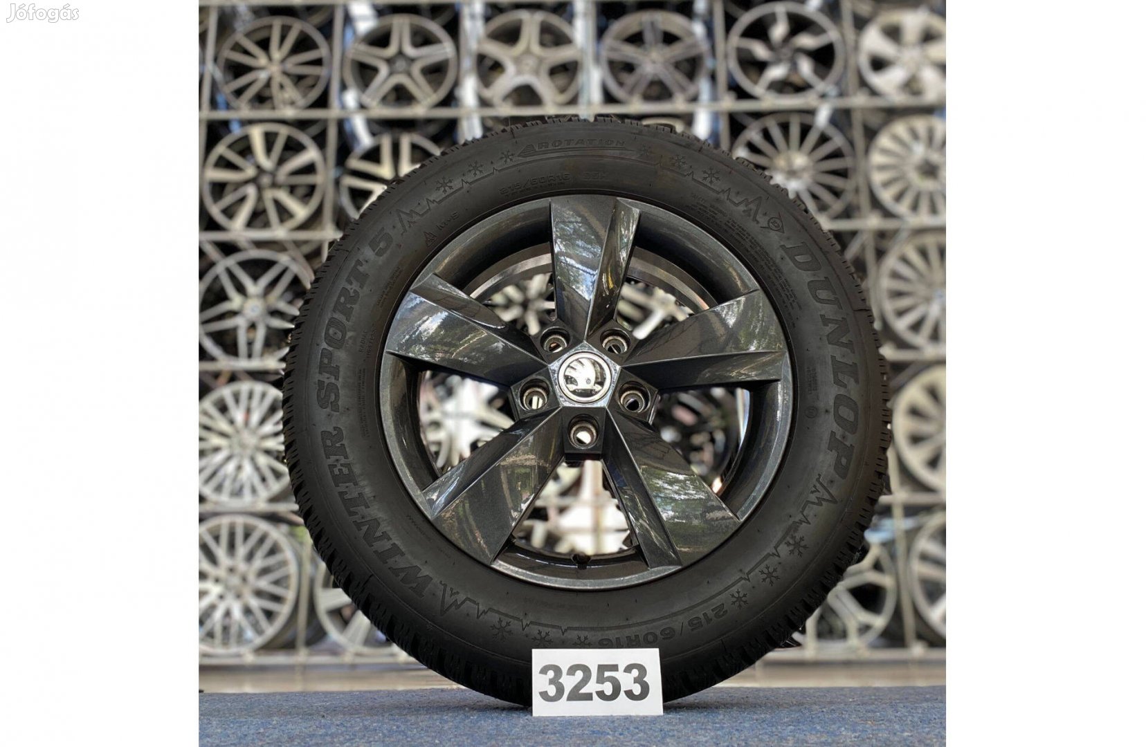 Skoda 16 gyári alufelni felni, 5x112, 215/60 téli gumi, Superb (3253)