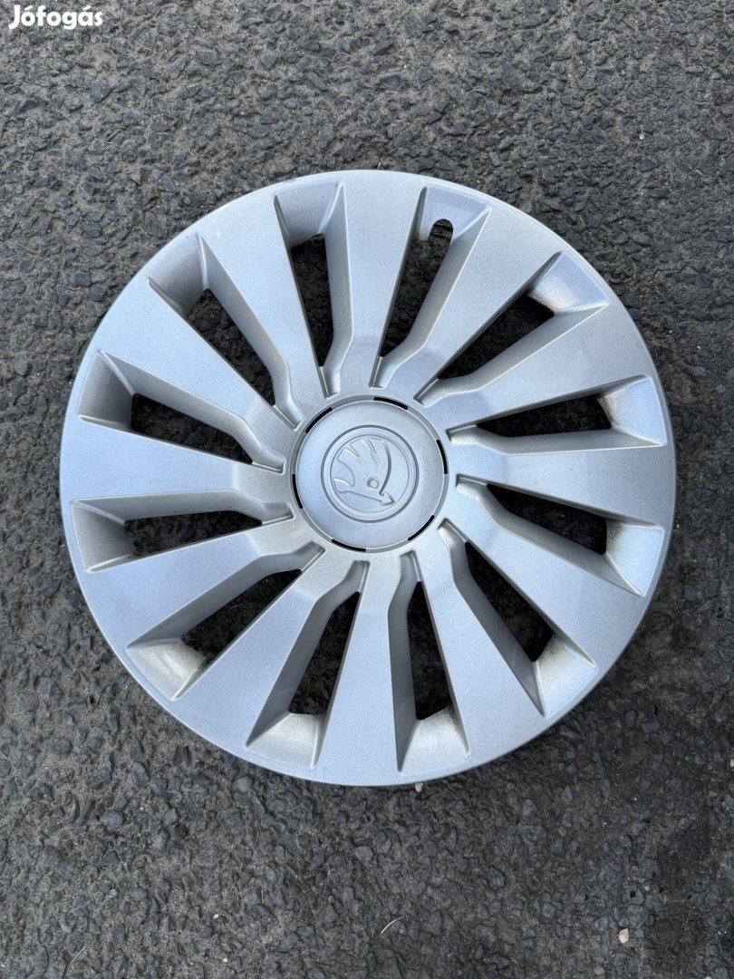 Skoda 16-os dísztárcsa 1db