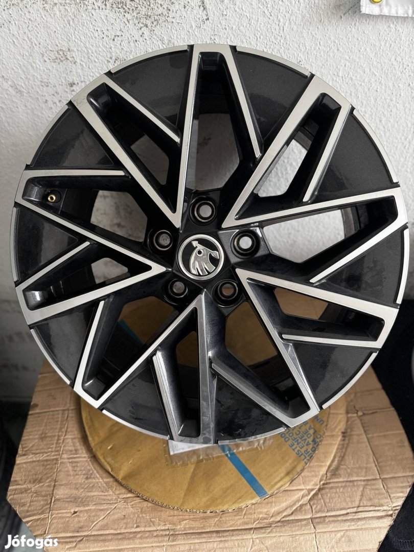Skoda 17" Pulsar alufelni felni Octavia Superb vw 