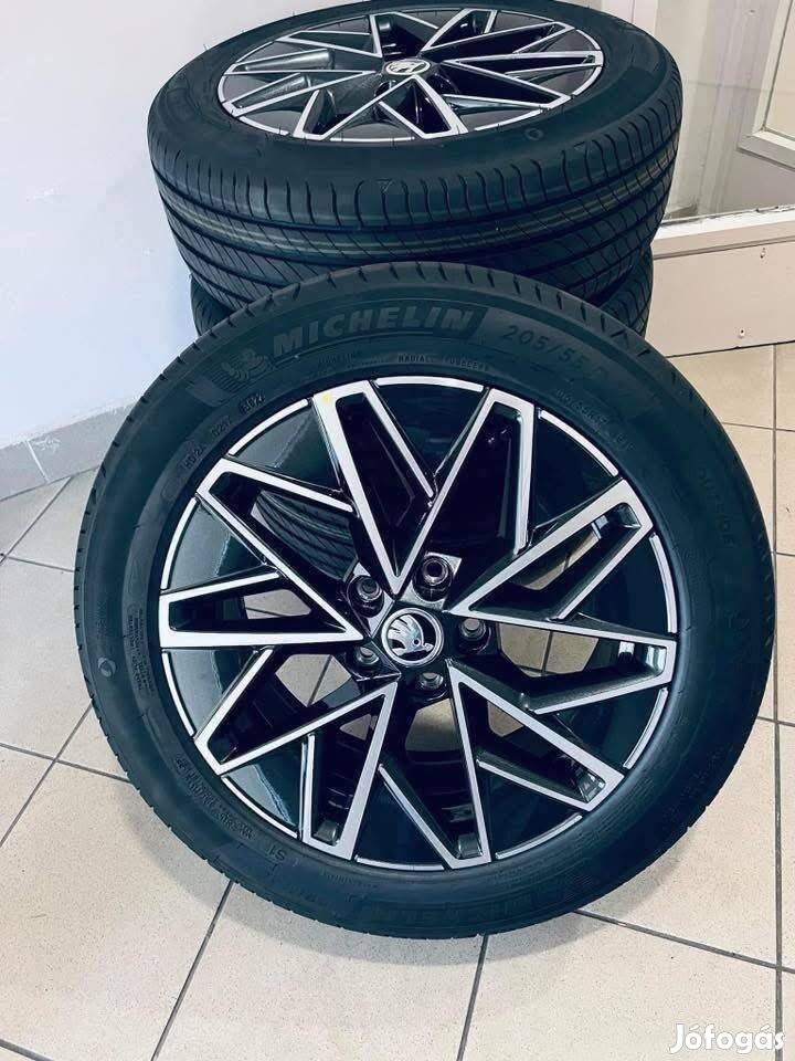 Skoda 17" Pulsar alufelni felni Téli gumikkal Octavia Superb vw 
