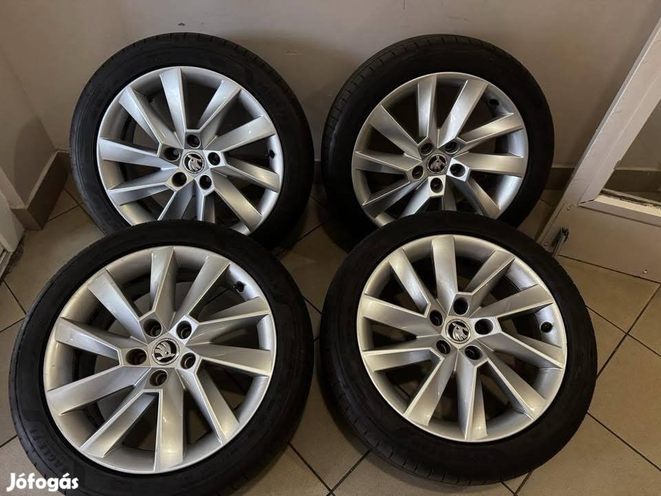 Skoda 17" Stratos alufelni felni Superb Octavia vw 