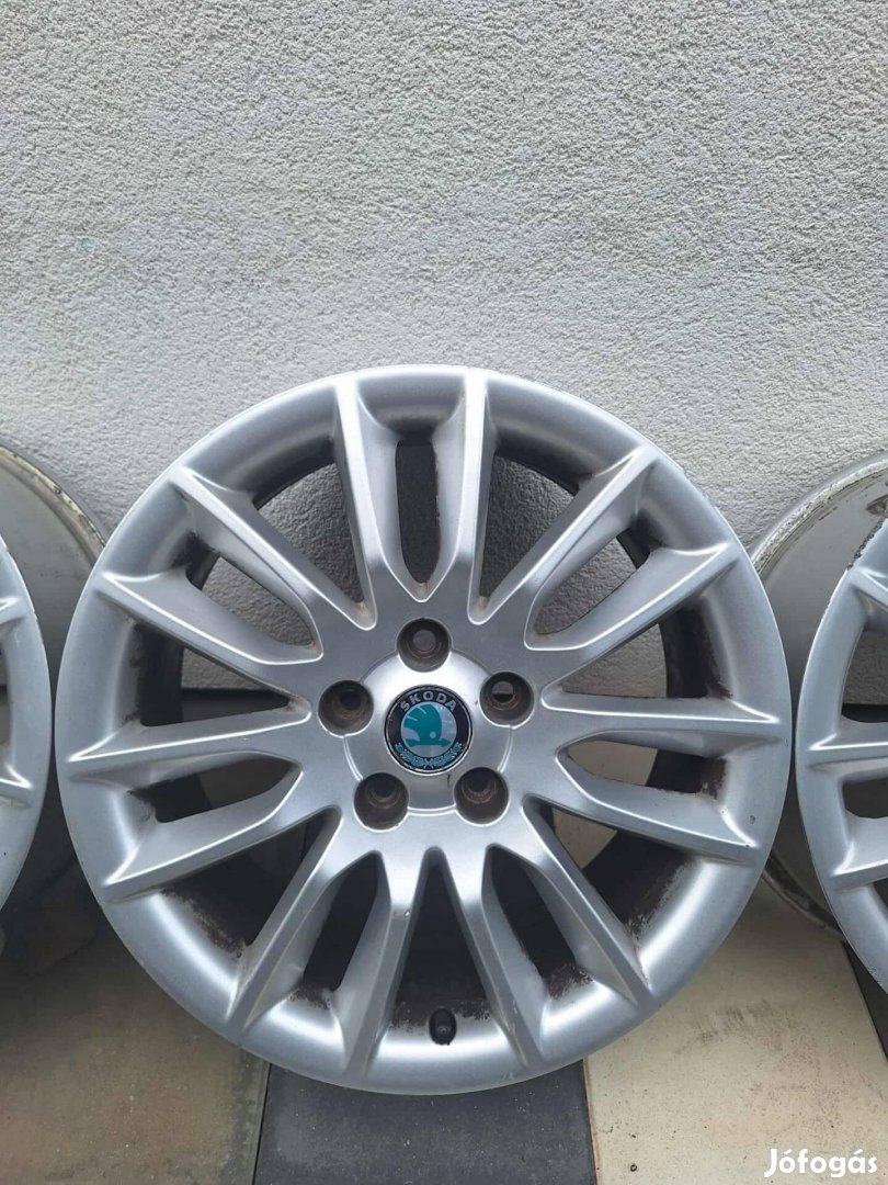 Skoda 17 colos gyári felni Octavia Superb VW Seat