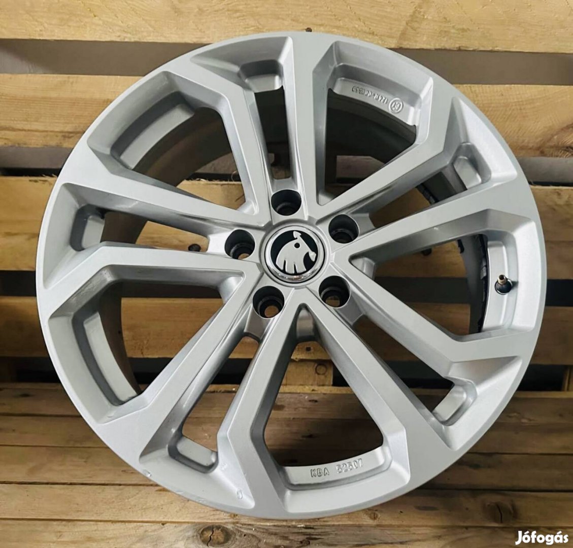 Skoda 17es alufelni 5x112 Octavia Yeti Karok Kodiaq Superb 