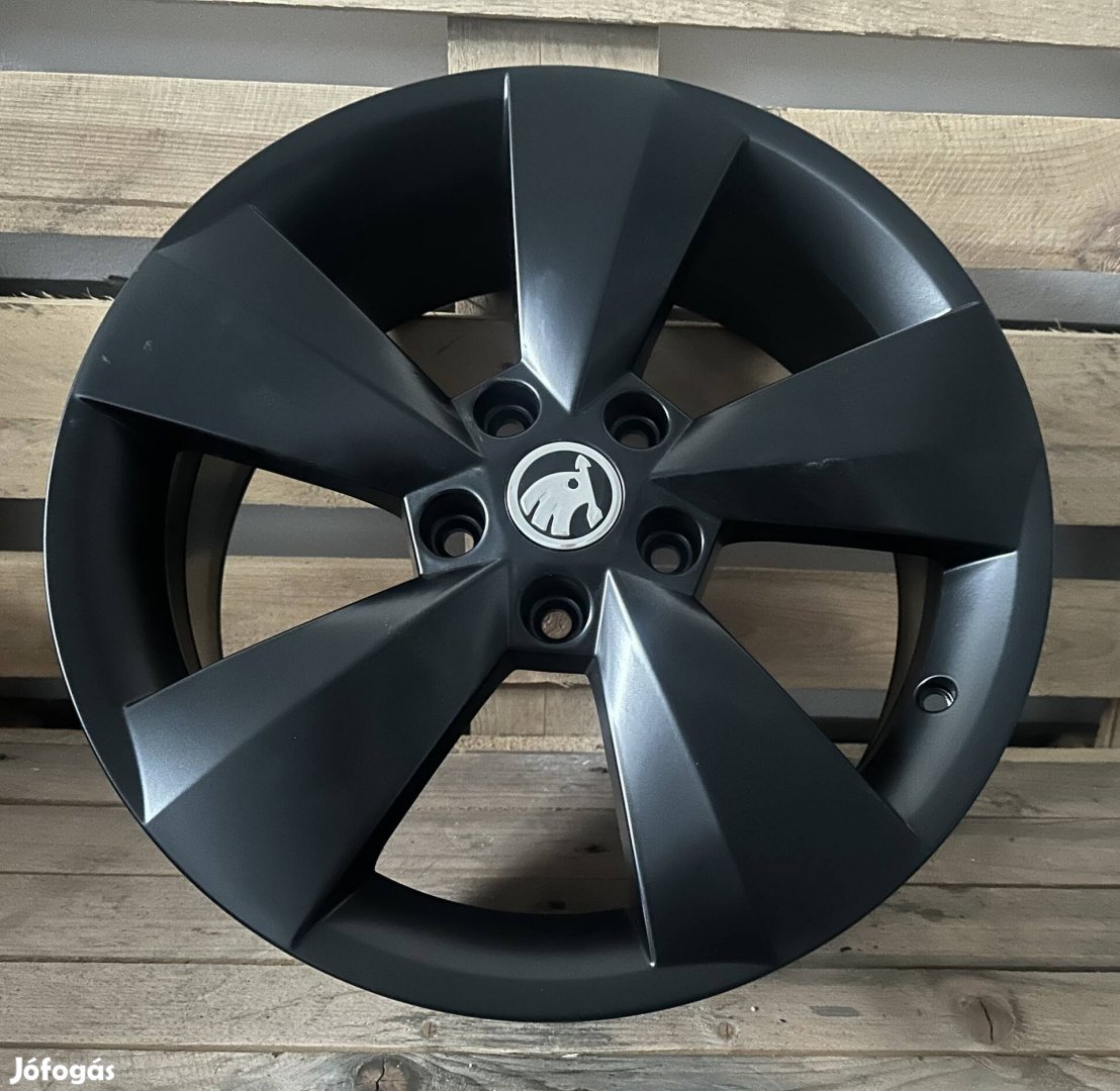 Skoda 17es gyári alufelni 5x112 Kodiaq Karoq Superb Octavia ő