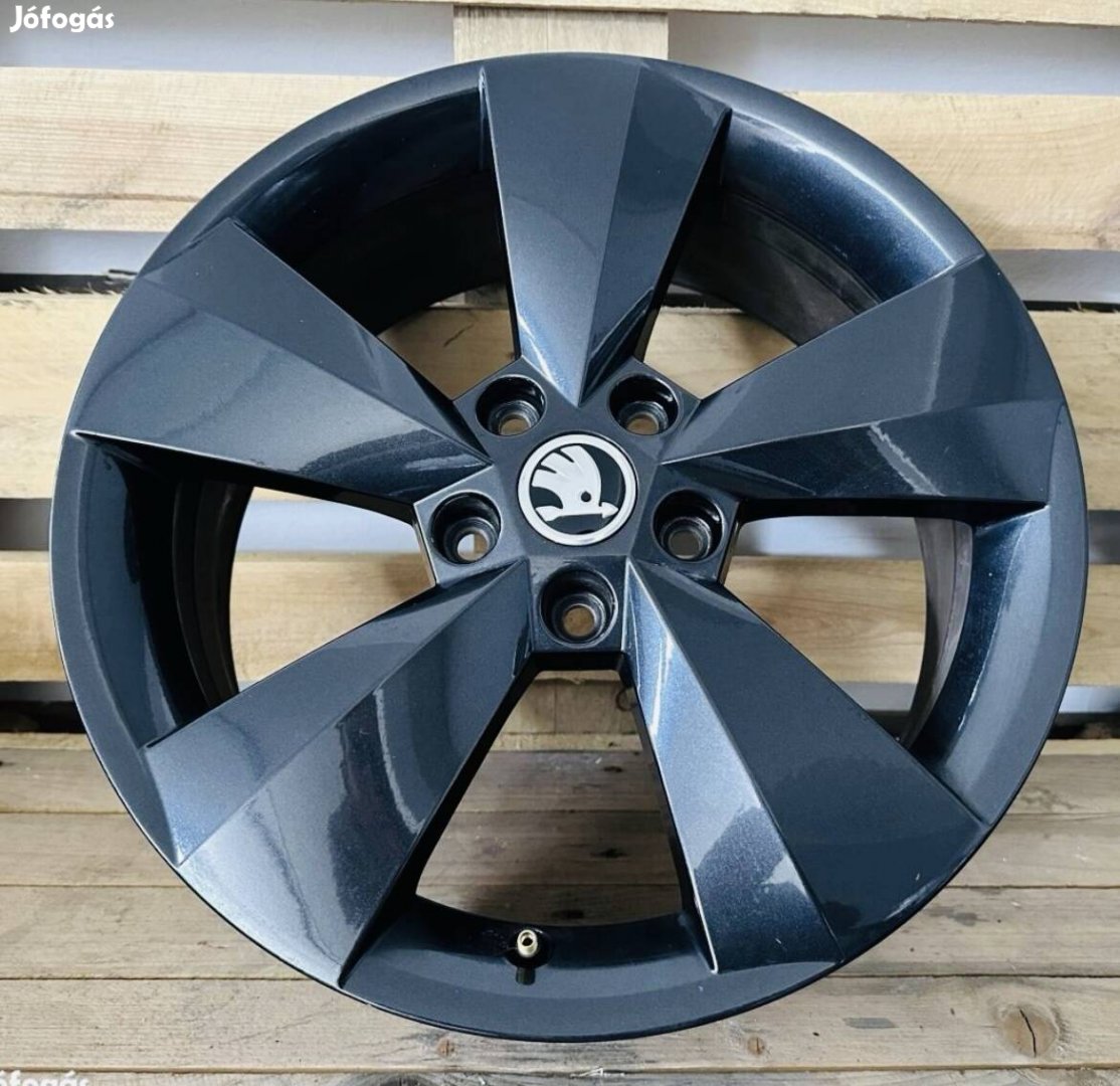 Skoda 17es gyári alufelni 5x112 Octavia Superb Kodiaq Karoq