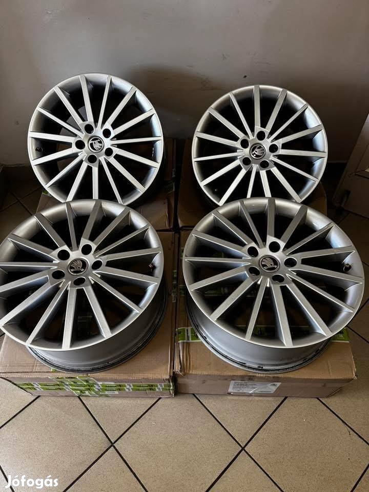 Skoda 18 Turini alufelni felni Octavia Superb vw 