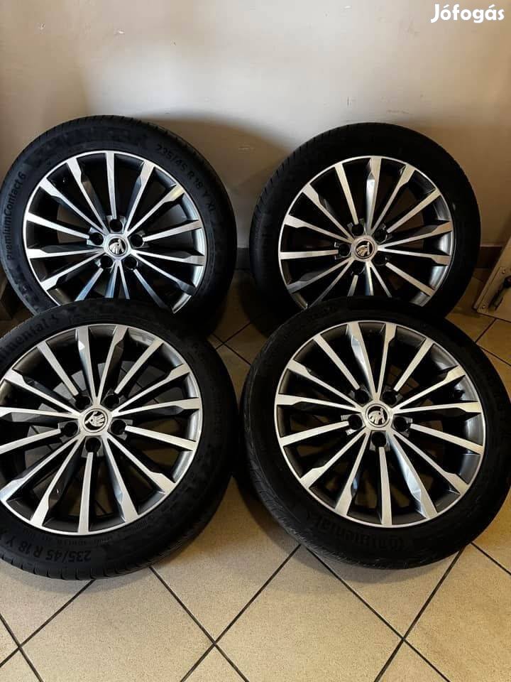 Skoda 18" Trinity alufelni felni nyári szett  Superb Octavia vw 