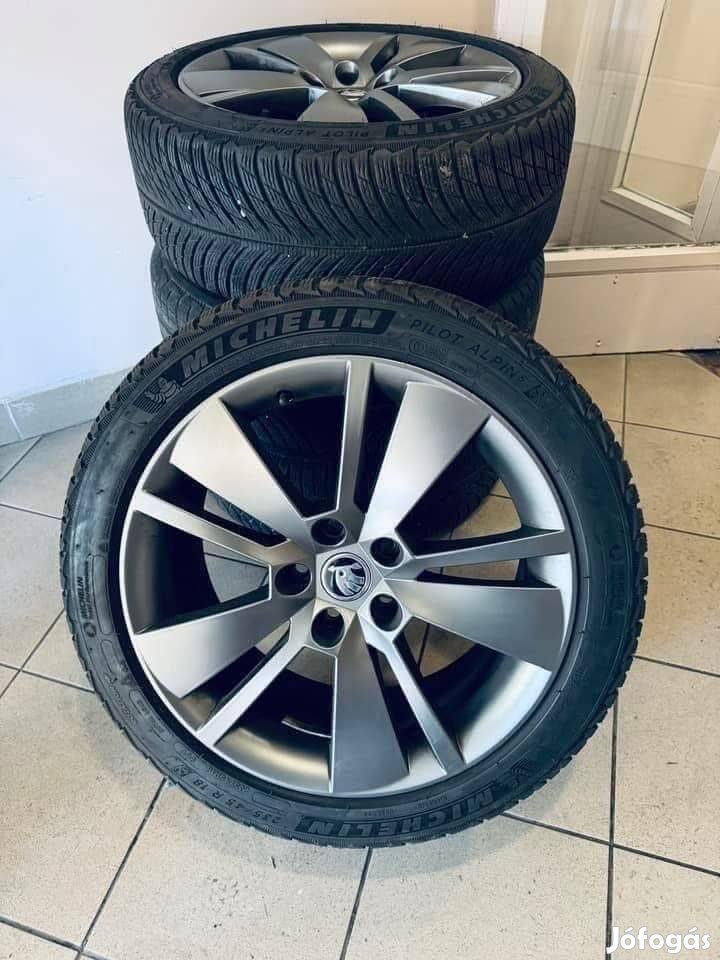 Skoda 18" Zenith alufelni felni Teli szett Superb Octavia vw 