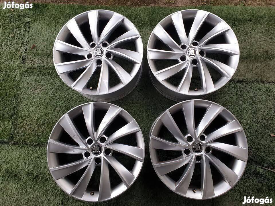 Skoda 18"-os gyári alufelnik, jutányos áron eladó!