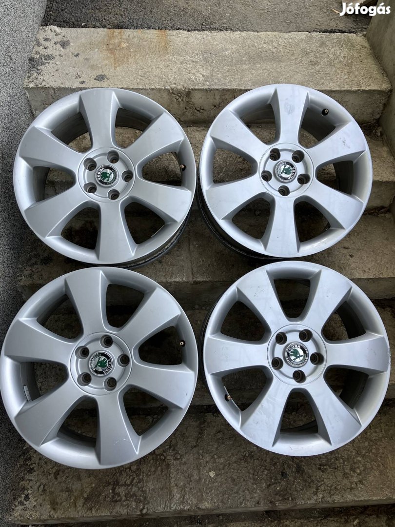 Skoda 18 col 5x112 et43 gyári alufelni octavia superb