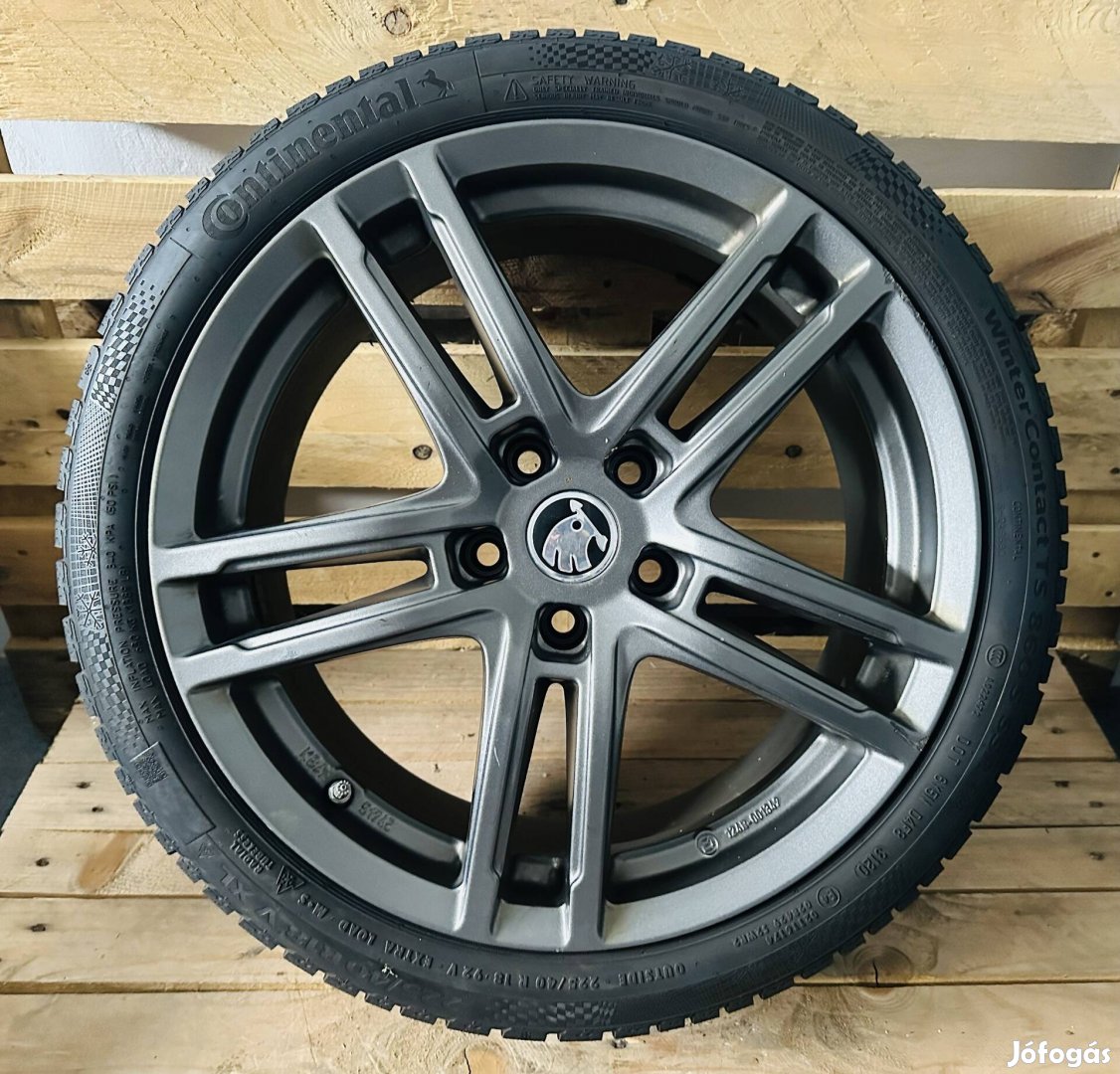 Skoda 18as teli szett 5x112 Octavia