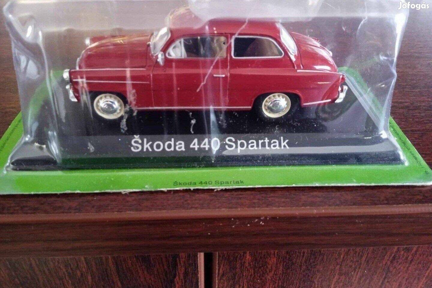 Skoda 440 Spartak kisauto modell 1/43 Eladó