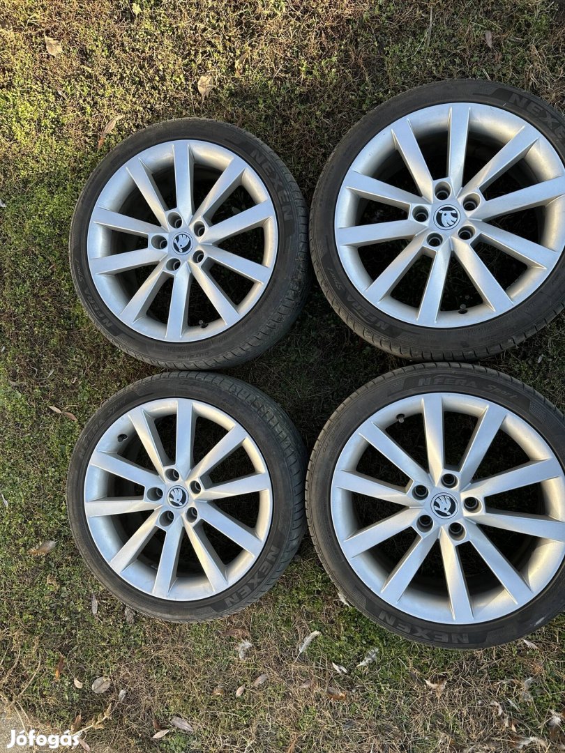 Skoda Alaris 18" alufelni