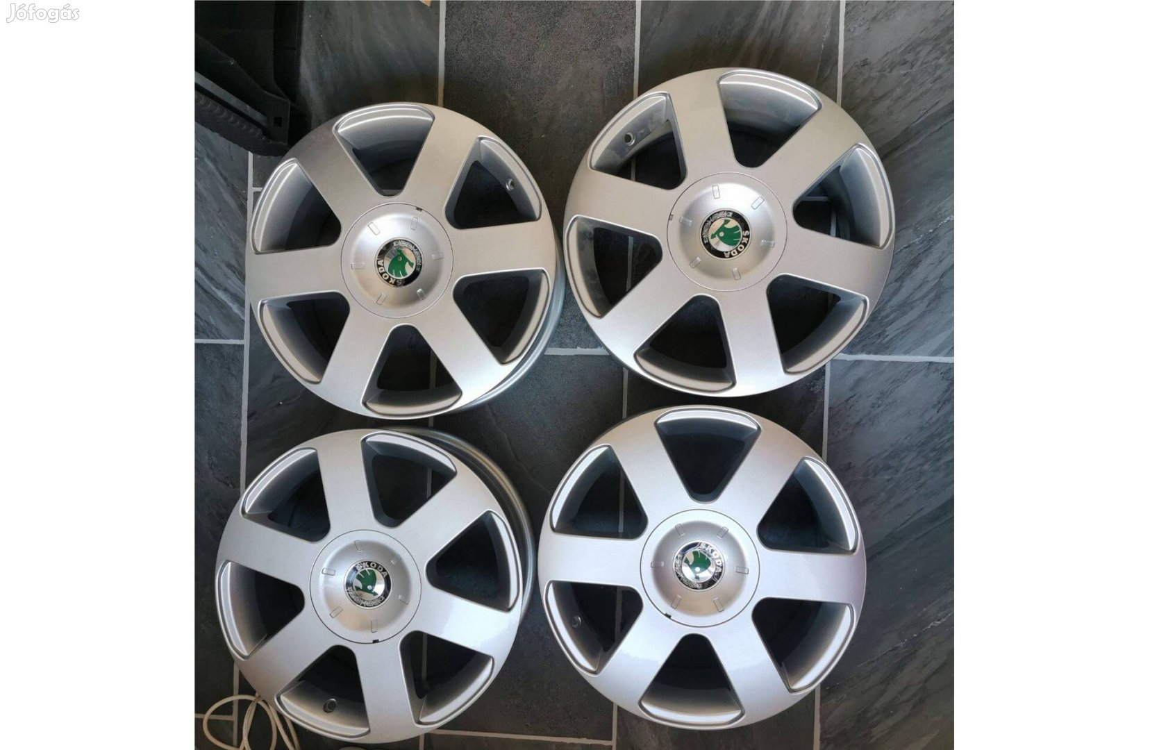 Skoda Audi VW 4db 16" Gyári teljesen új Alukerék garnitúra