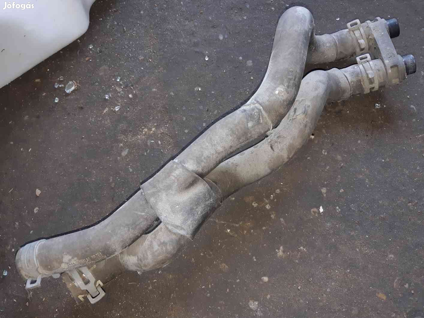 Skoda Fabia 06- Vízcső