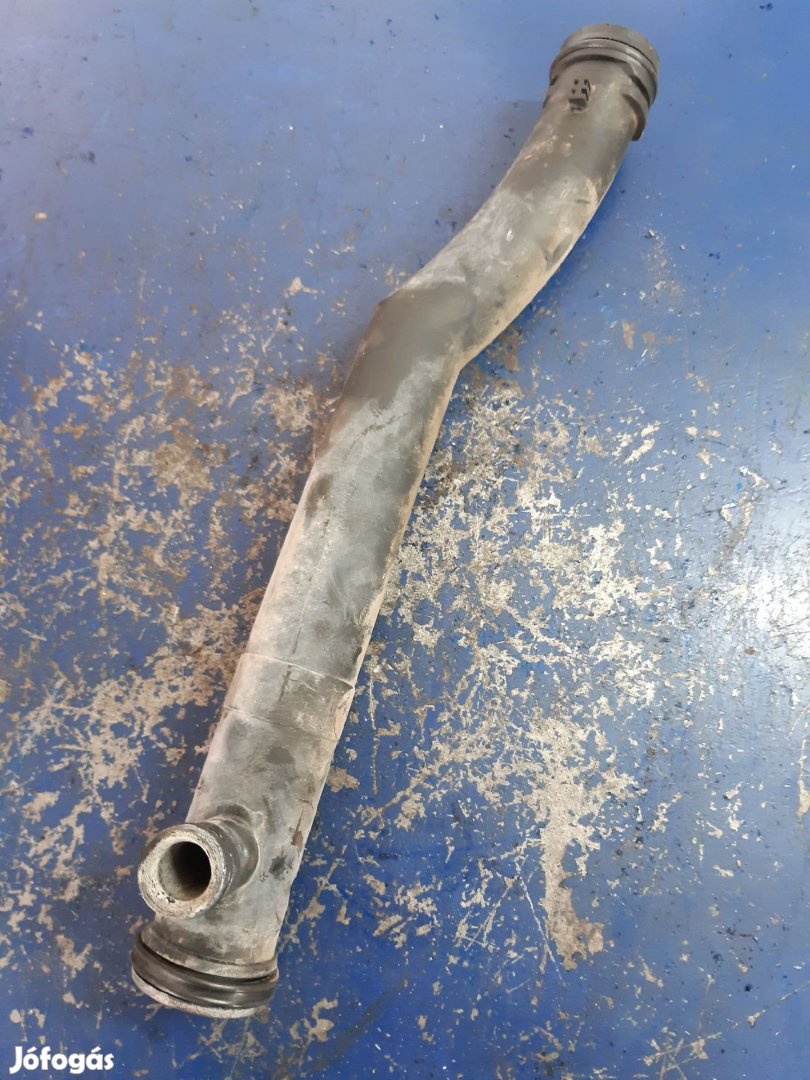 Skoda Fabia 06- Vízcső