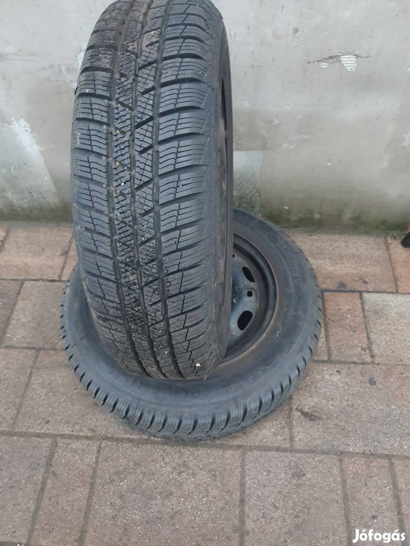 Skoda Fabia 165/70/14 téligumi lemezfelnivel.