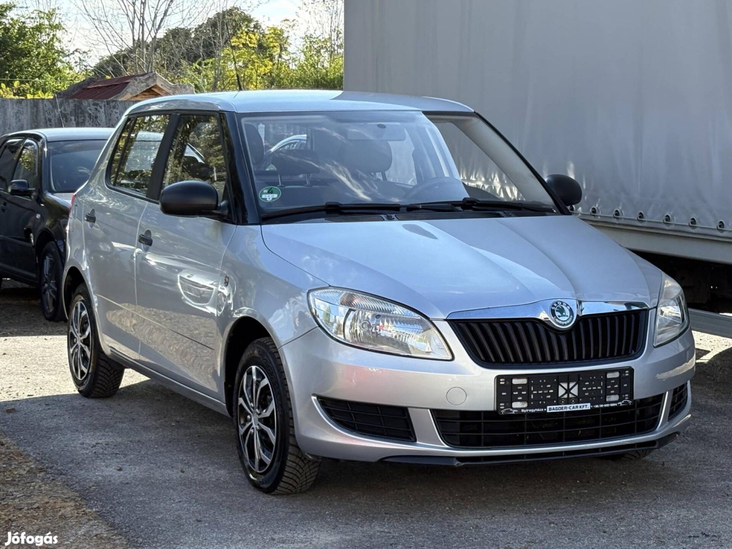 Skoda Fabia 1.2 12V Ambiente Friss Műszaki-2 KU