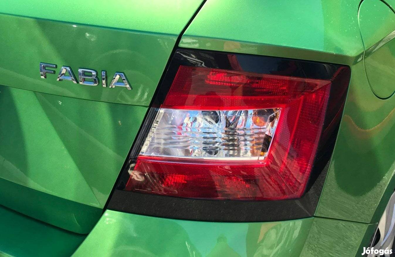 Skoda Fabia 3 Kalaptartó , Gyári ! (2014-21)