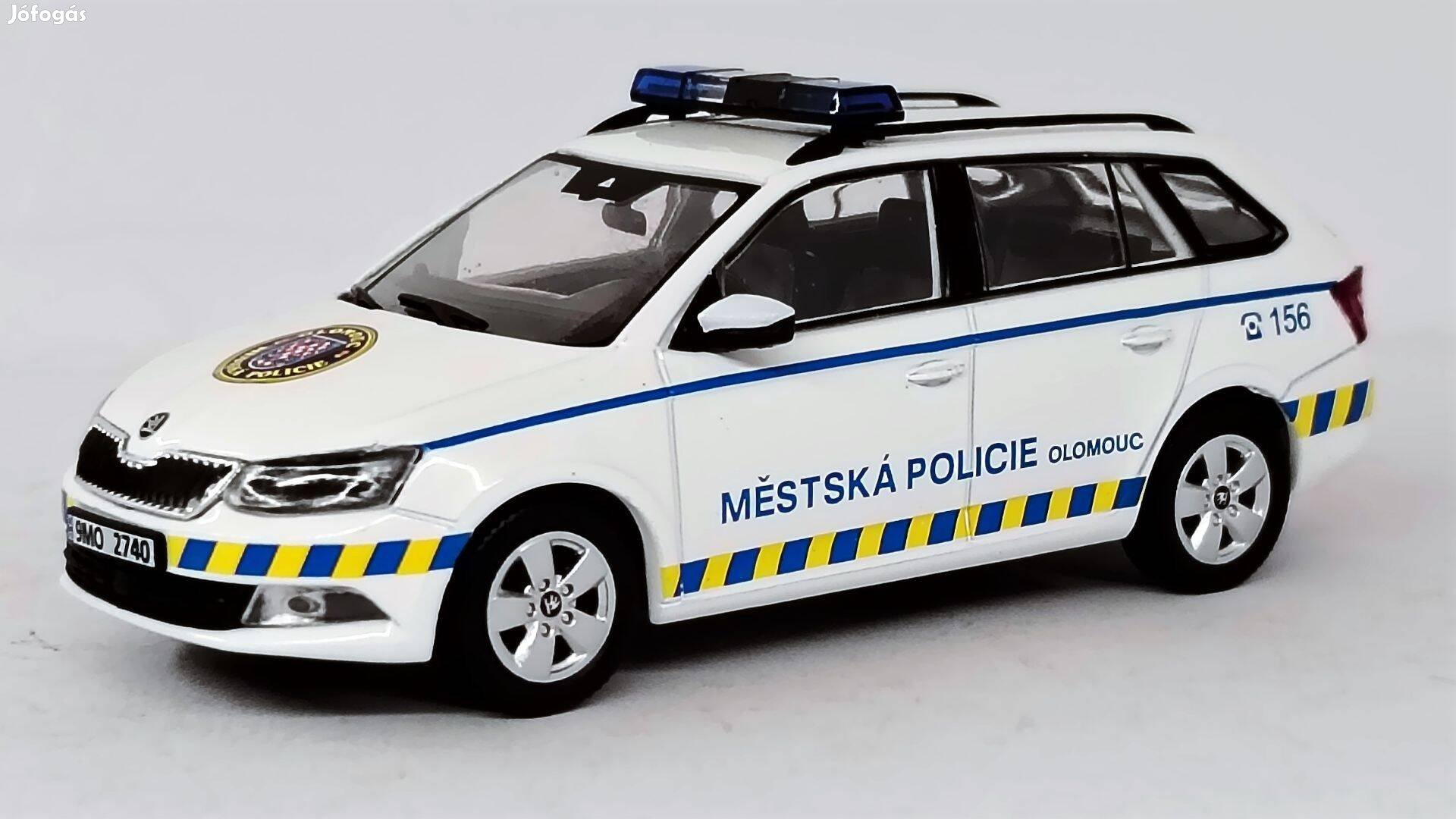 Skoda Fabia 3 Policie rendőrautó modell 143 új bontatlan