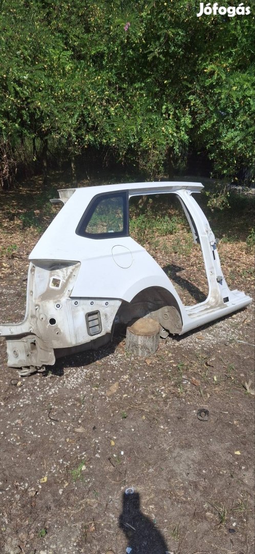 Skoda Fábia 3 as kombi jobb hátsó sárvédő negyed