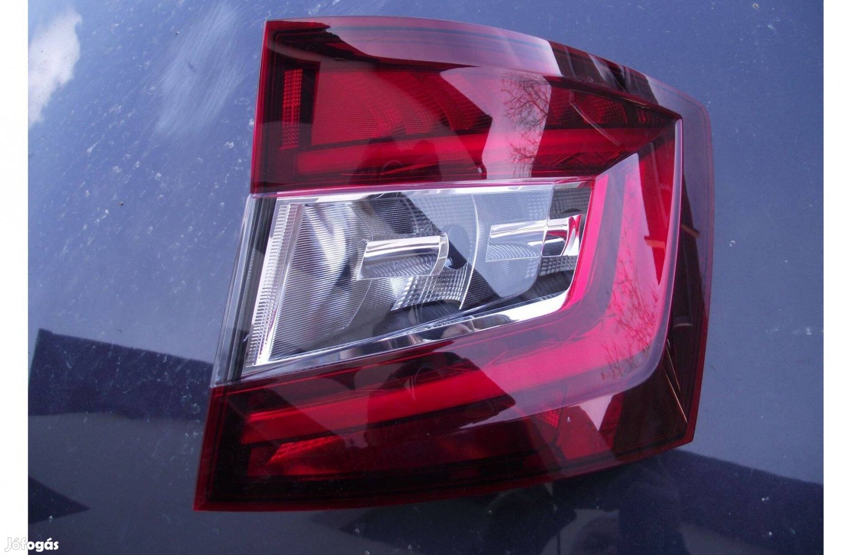 Skoda Fabia 3 facelift jobb hátsó lámpa kombi 2018-tól 6V9945208