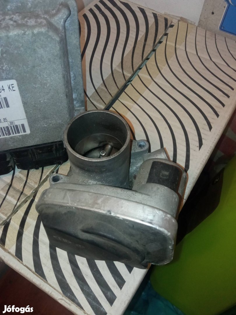 Skoda Fabia Bky motorvezérlő + fojtószelep