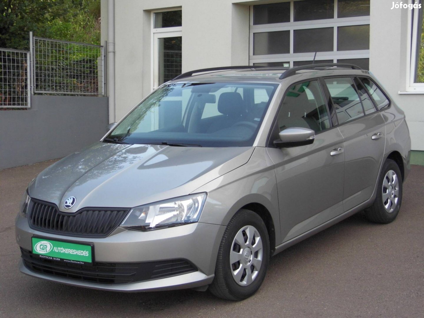 Skoda Fabia Combi 1.0 TSI Ambition Szervizkönyv...